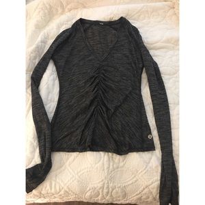 Lululemon top